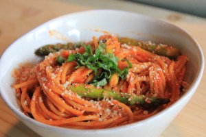 Creamy-Red-Pepper-Pasta-2